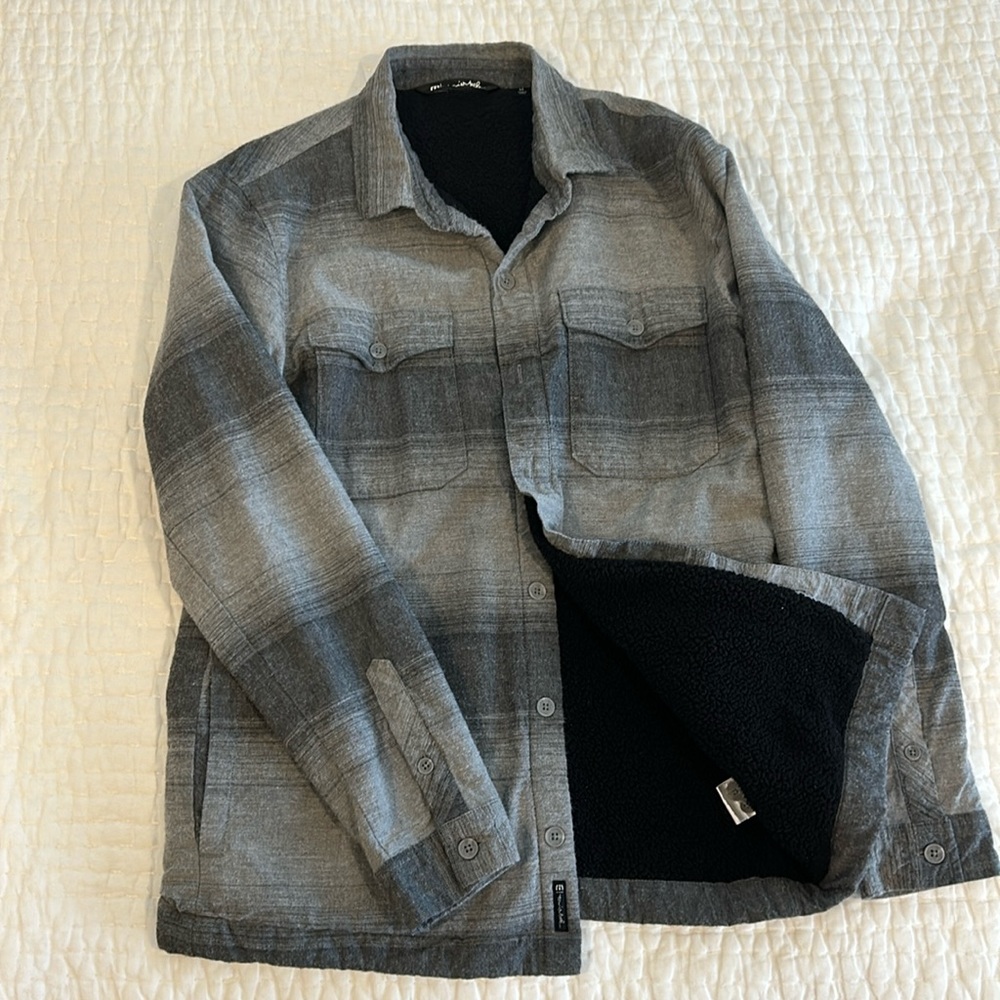 Travis Mathew Fleece Shacket